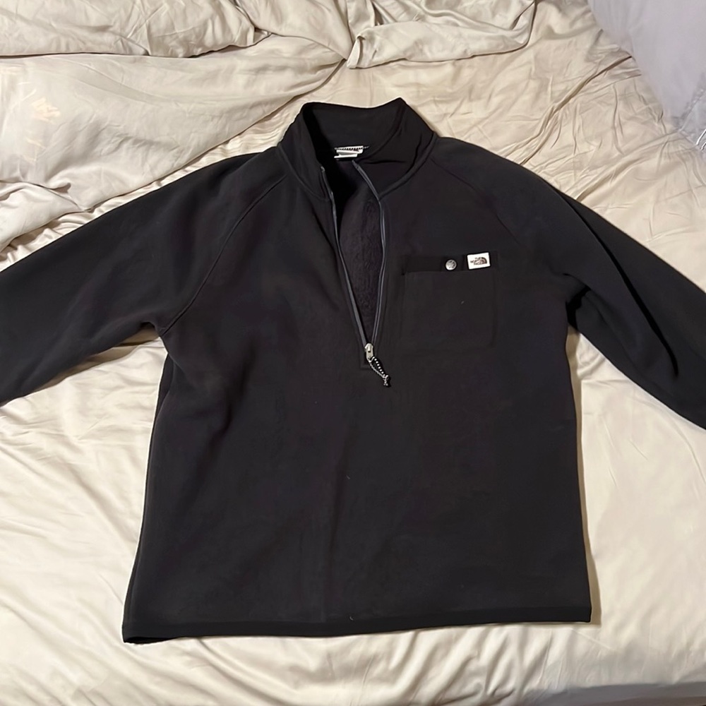 black north face jacket